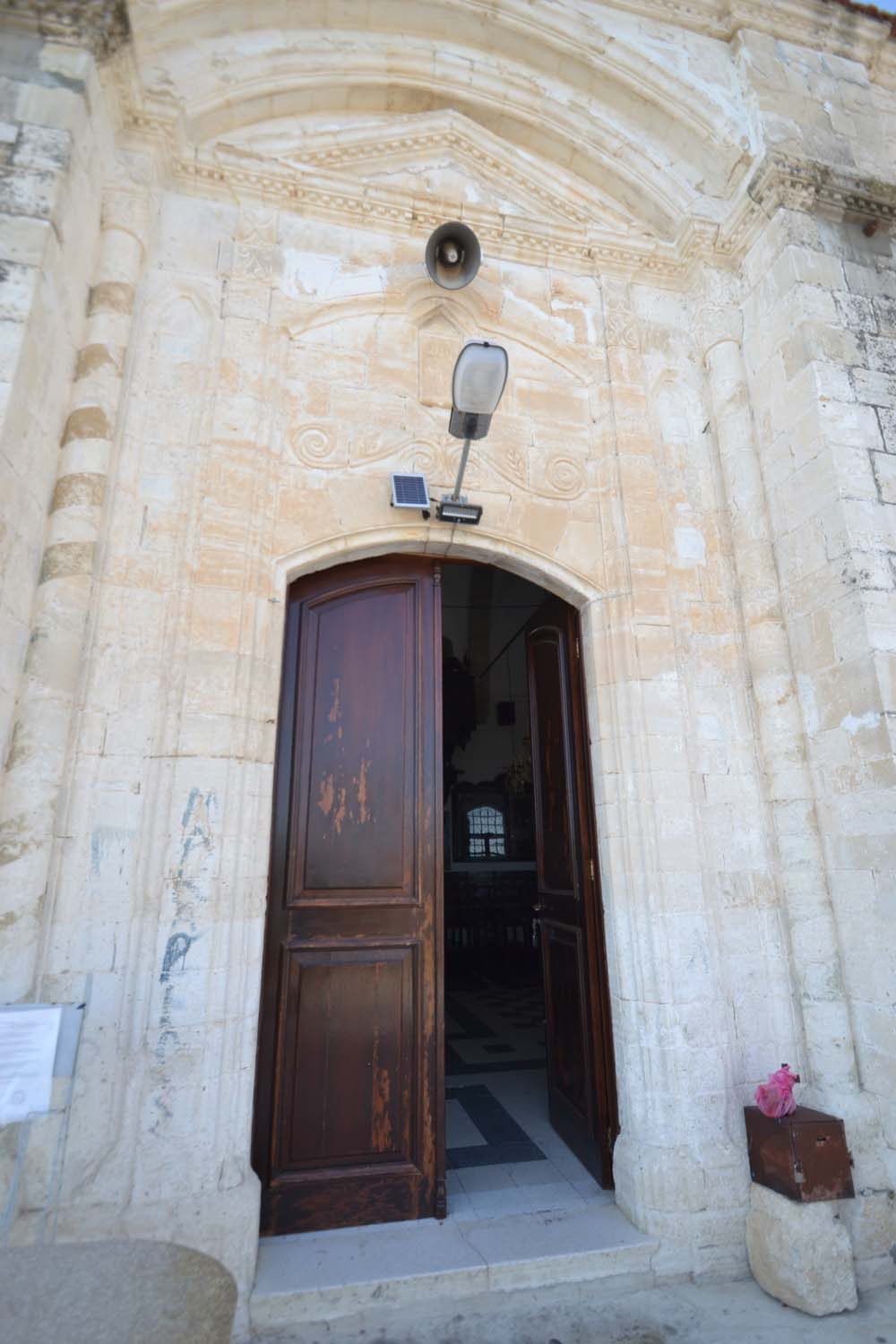 church_agios_therapontas_3