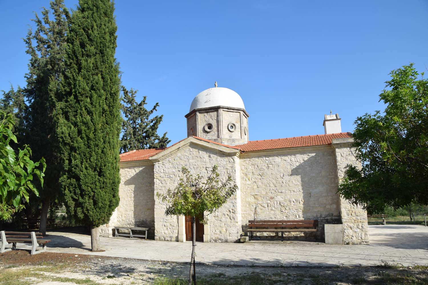 panagia_xrysospiliotissa_1